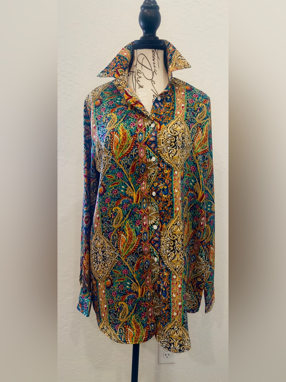Women’s Multicolor Paisley Button-Down Shirt - Blue/Green/Gold